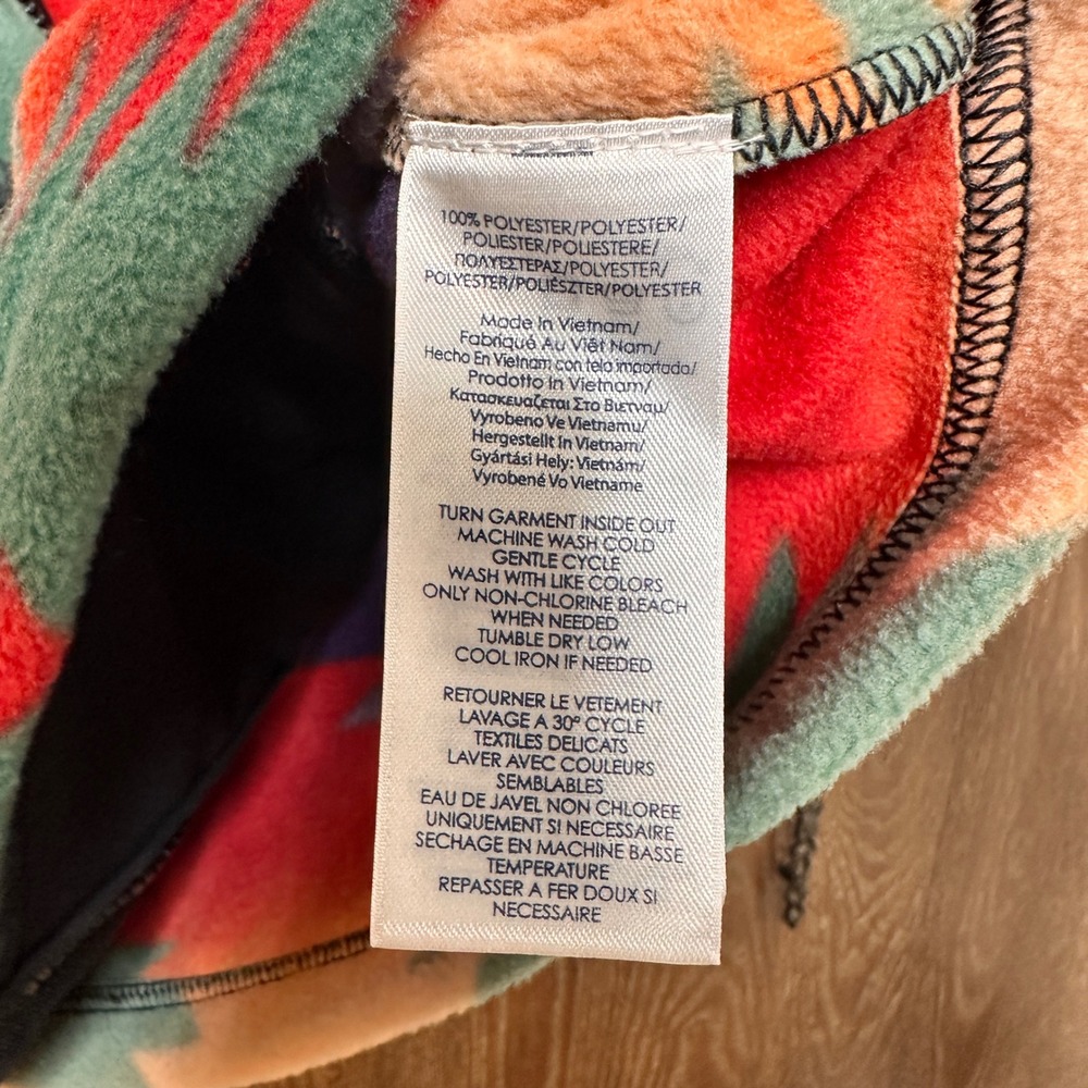NWT Chaps Southwestern Aztec Multi Color Full Zip Petite XL Fleece Vest Vacation - Picture 6 of 9